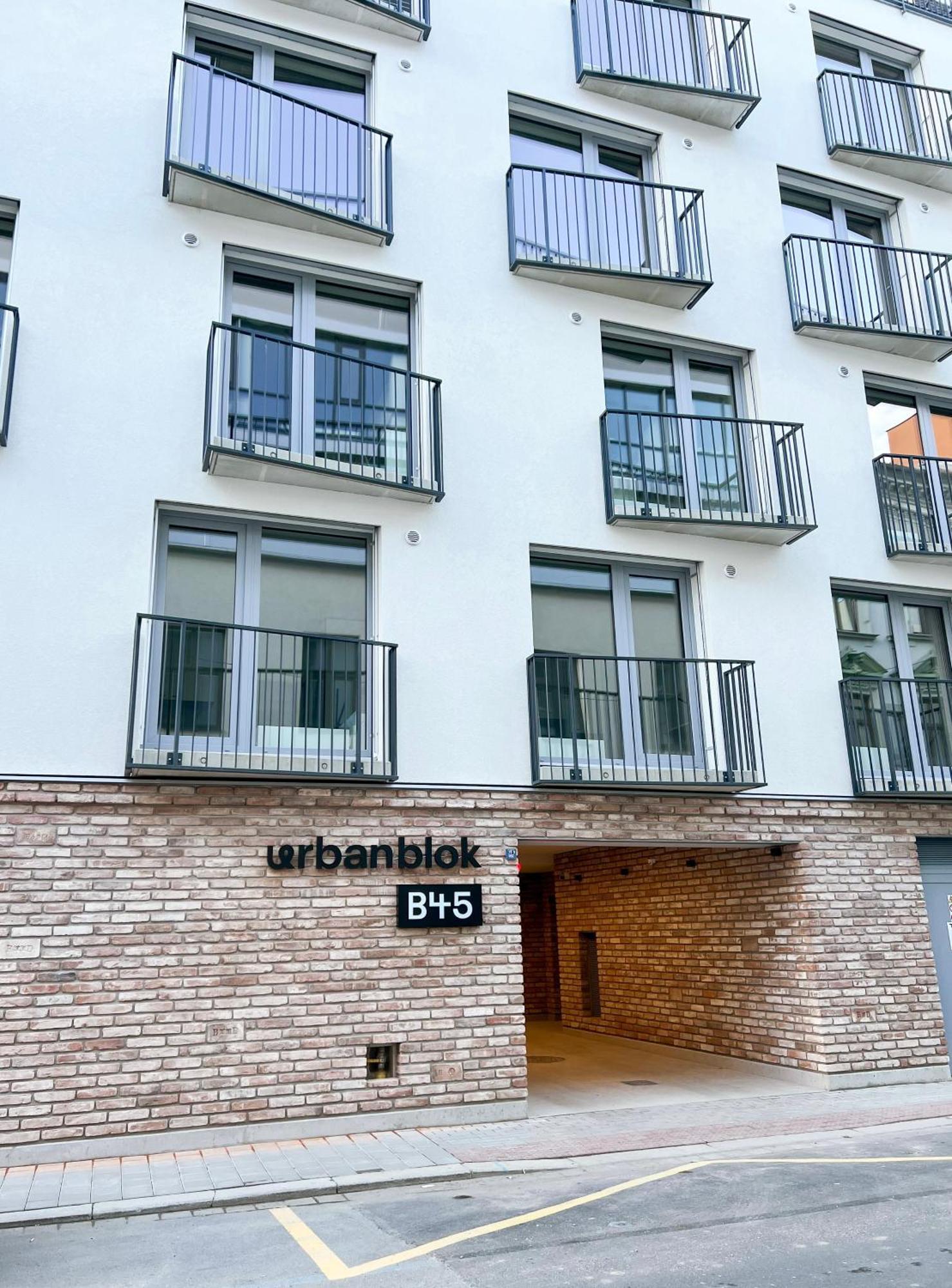 Celestial Apartments Brno Exterior photo